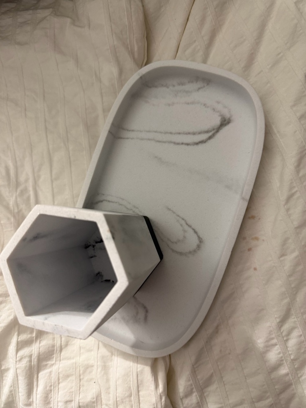 Marble-Effect White Vanity Tray and Hex Pencil Holder Set